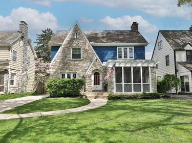 66 S Cassingham Road, Bexley, OH 43209