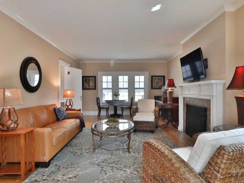 66 S Cassingham Road , Bexley, OH 43209 Photo 12