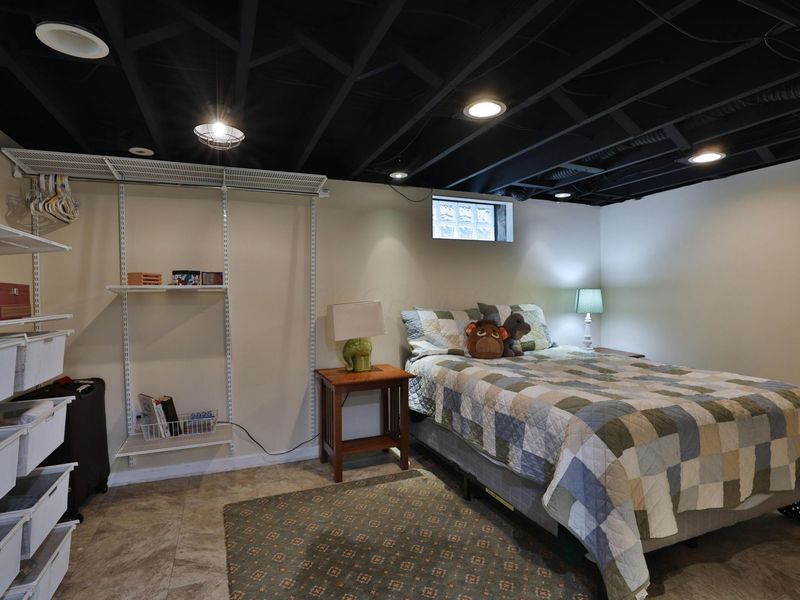 66 S Cassingham Road , Bexley, OH 43209 Photo 52