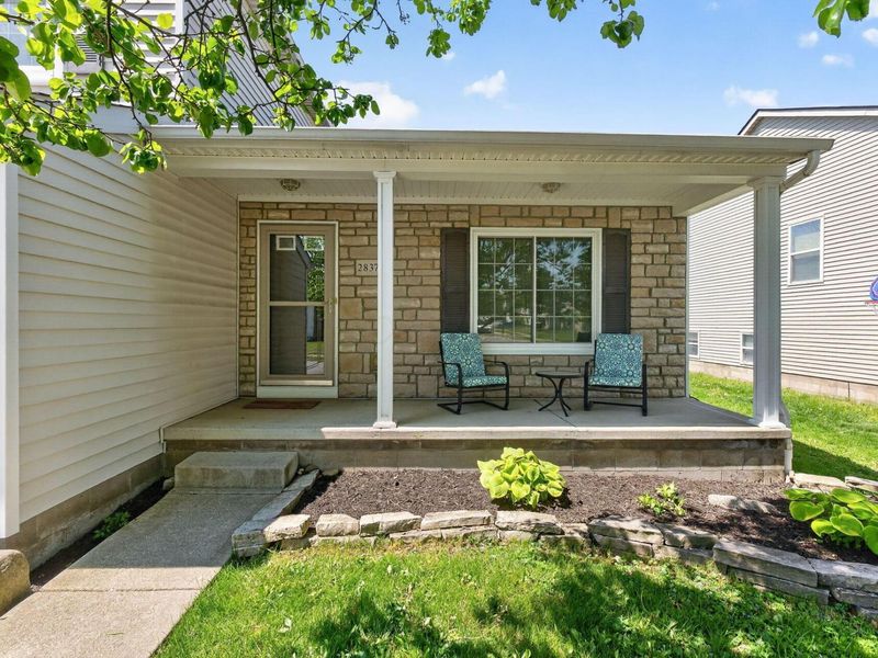 2837 Zach Drive, Columbus, OH 43219 Photo 4