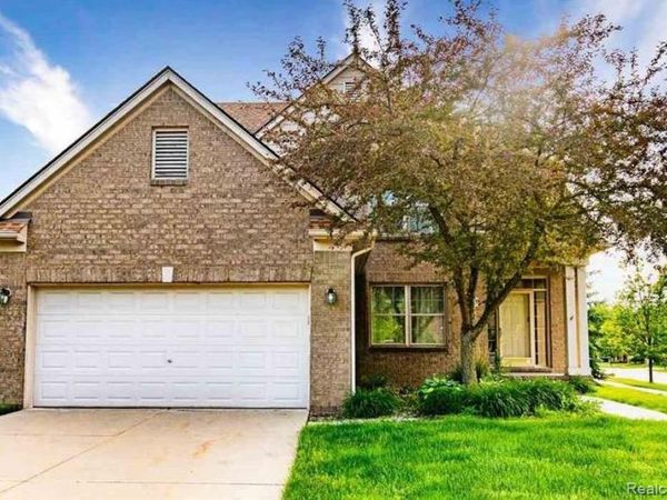 49865 CRANBERRY CREEK Drive , Macomb Twp, MI 48042