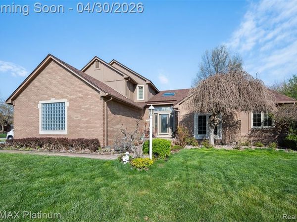 14751 W Ashton Lane E , Shelby Twp, MI 48315