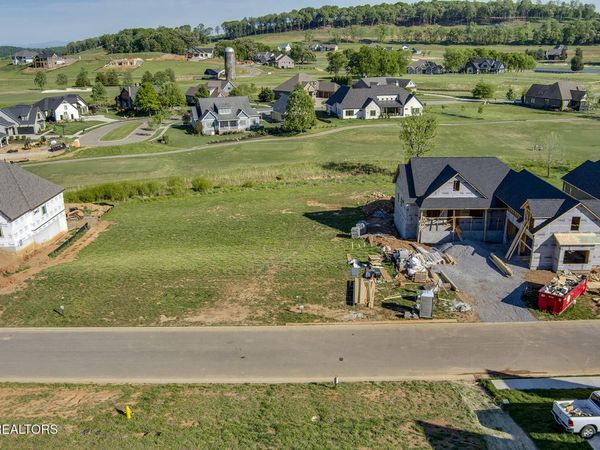 2258 Chestnut Lane, Loudon, TN 37774