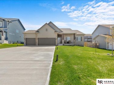 6311 N HWS Cleveland Boulevard , Omaha, NE 68116