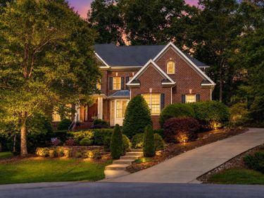 3901 Orchard Point Court, Apex, NC 27539