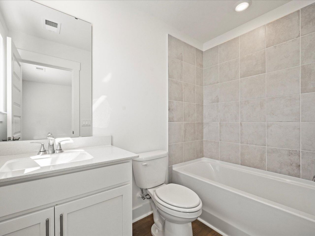 353 Calm Water Way Photo 22