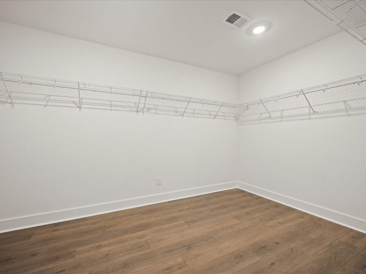 353 Calm Water Way Photo 27