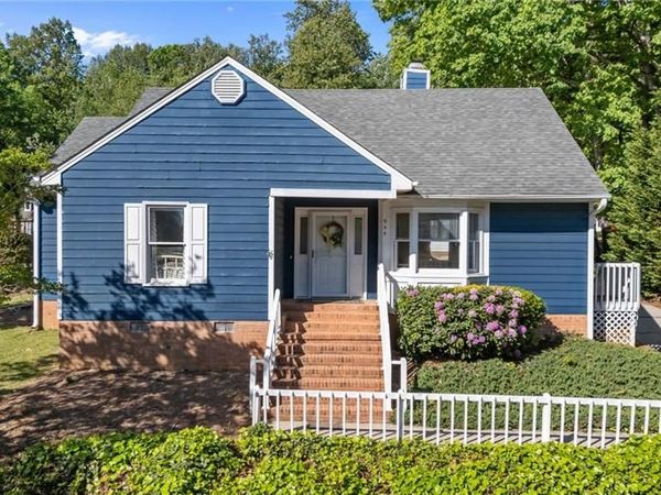 944 Chatfield Drive, Jamestown, NC 27282