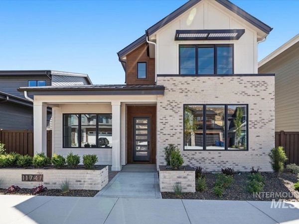 11741 N Rabbitbrush Way, Boise, ID 83714