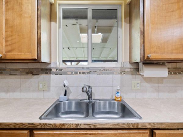 1969 9th Ave E, Twin Falls, ID 83301