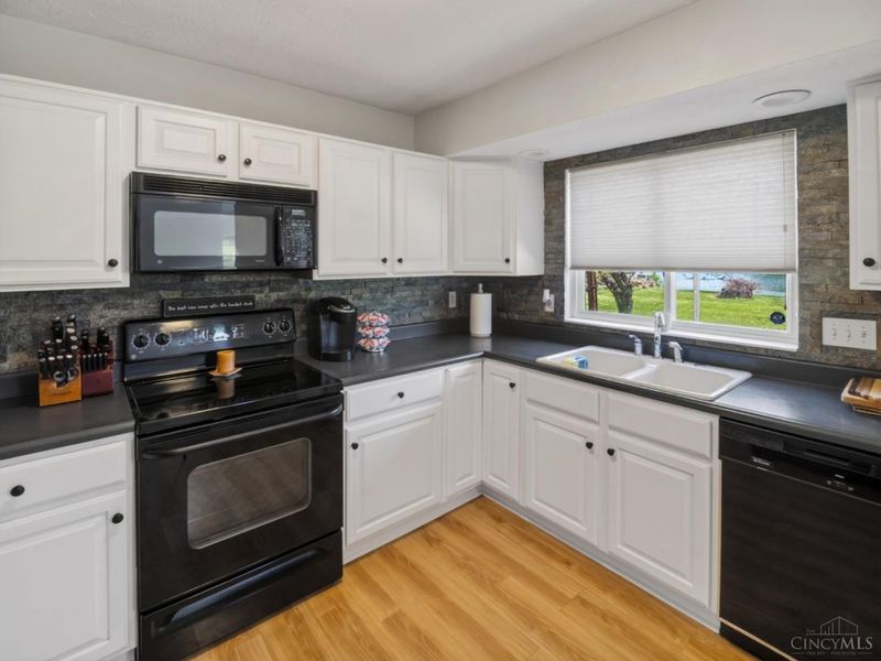 1195 Parkside Drive, Union Twp, OH 45103 Photo 14