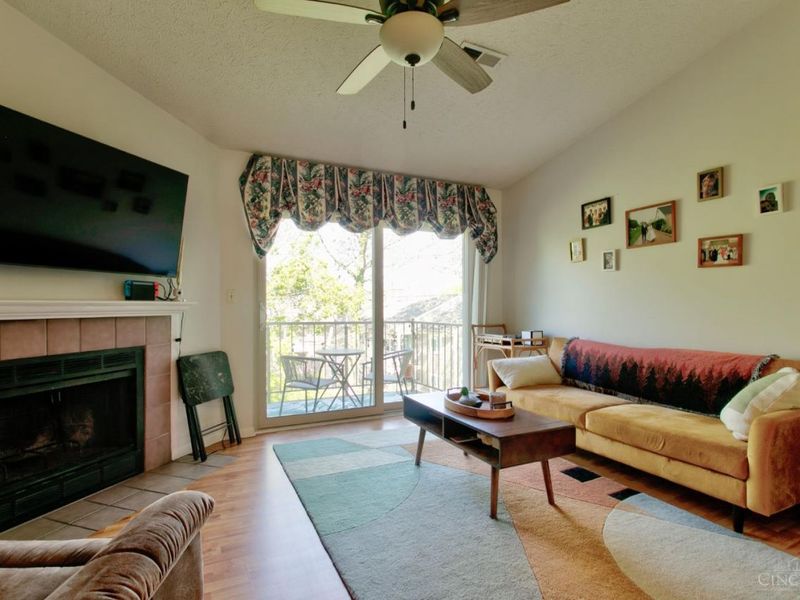 5975 Meadow Creek Drive, Unit 12, Miami Twp, OH 45150 Photo 6