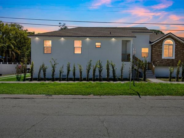 528 WIDEVIEW AVENUE, TARPON SPRINGS, FL 34689
