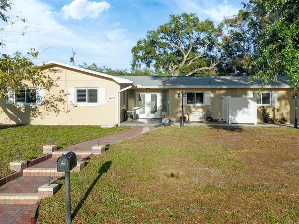 1109 S SAN REMO AVENUE , CLEARWATER, FL 33756