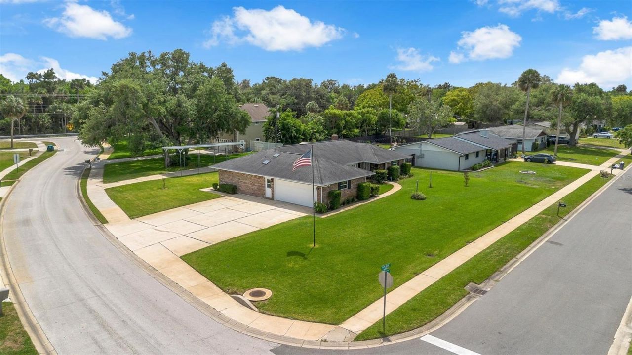 801 Palm Grove Court, South Daytona Beach, FL 32119 Photo