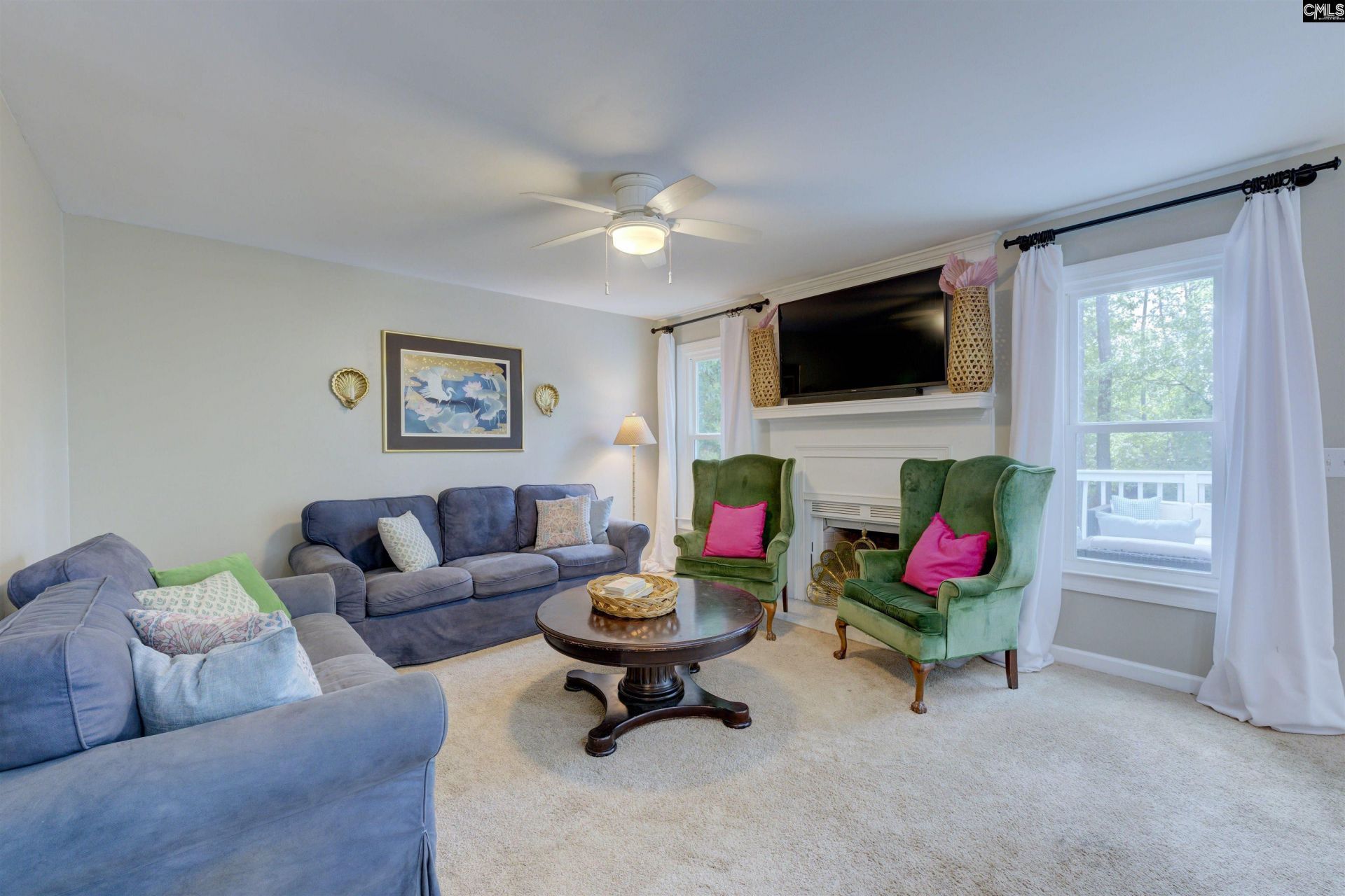 146 Brook Hollow Drive  Photo 12
