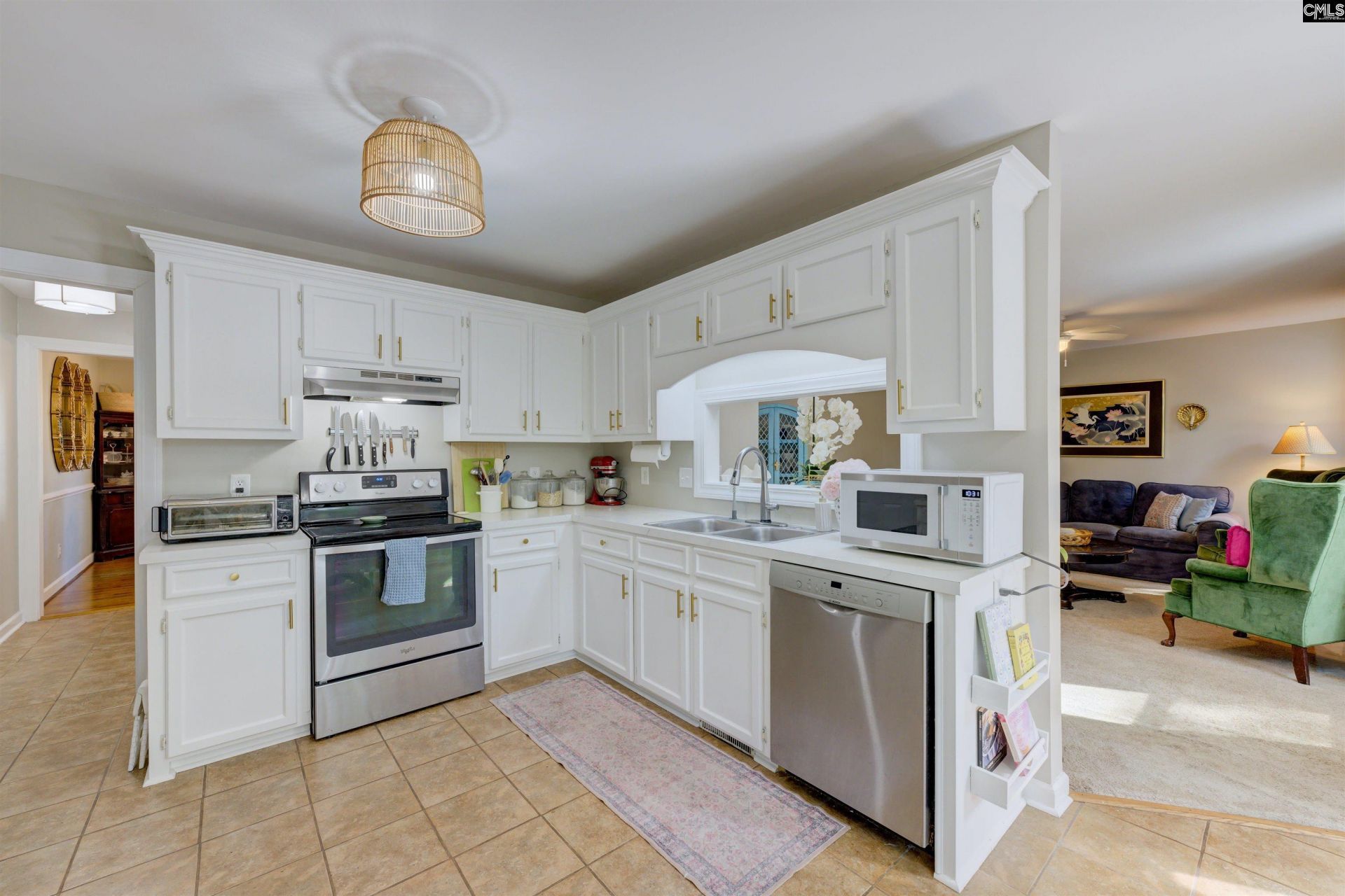 146 Brook Hollow Drive  Photo 16
