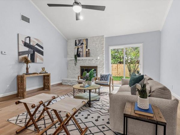 6209 Sun Vista DR, Austin, TX 78749