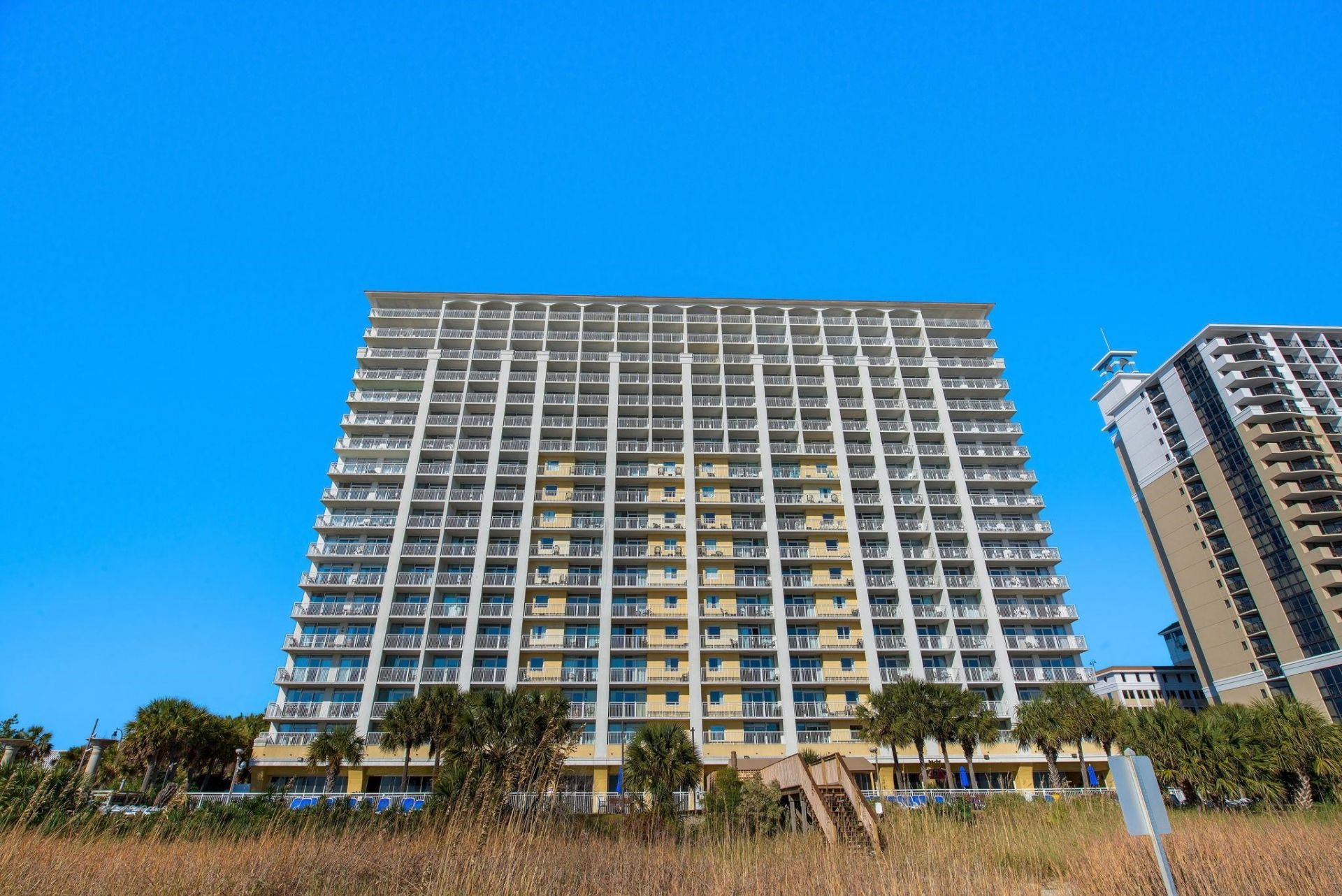 2000 N Ocean Blvd. Photo 29