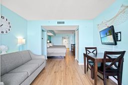 2000 N Ocean Blvd. photo 4