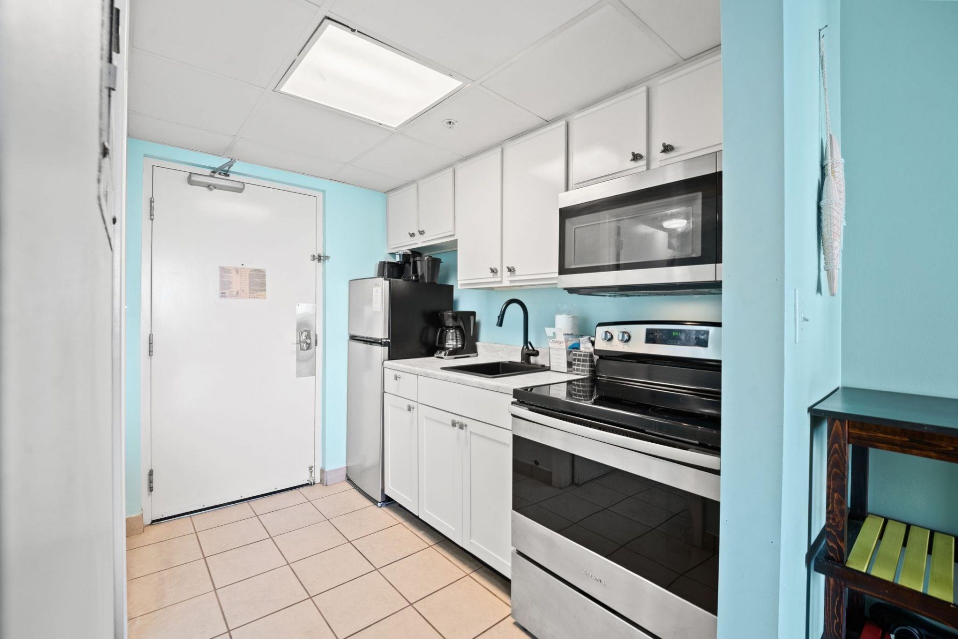 2000 N Ocean Blvd. Photo 6