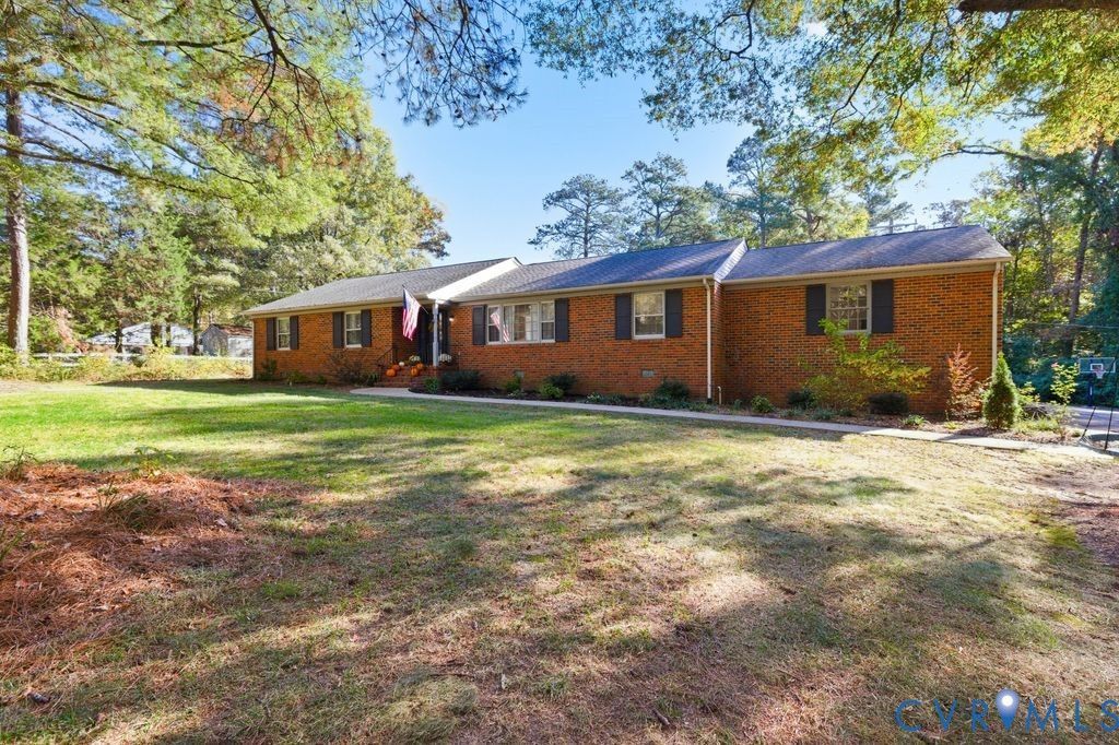 10062 Studley Farms Drive Mechanicsville, VA 23116