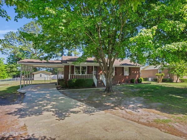 720 Poplar Street, Faison, NC 28341