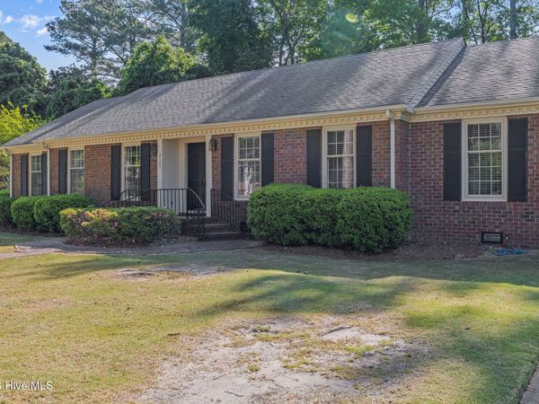 2103 Dallas Drive, Kinston, NC 28504