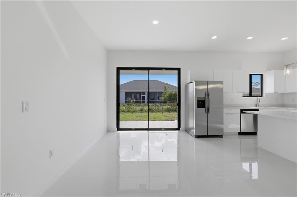 602 NW 25th Ter, Cape Coral, FL 33993 Photo