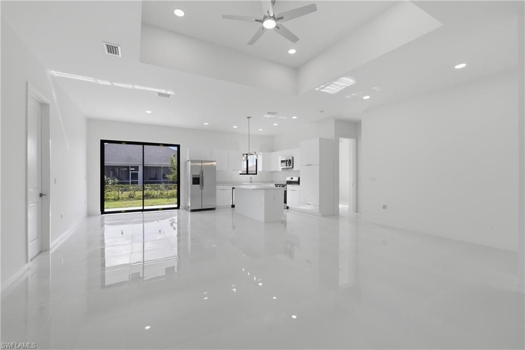 602 NW 25th Ter, Cape Coral, FL 33993 Photo