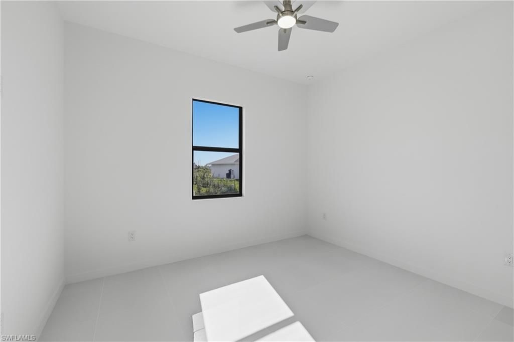 602 NW 25th Ter, Cape Coral, FL 33993 Photo