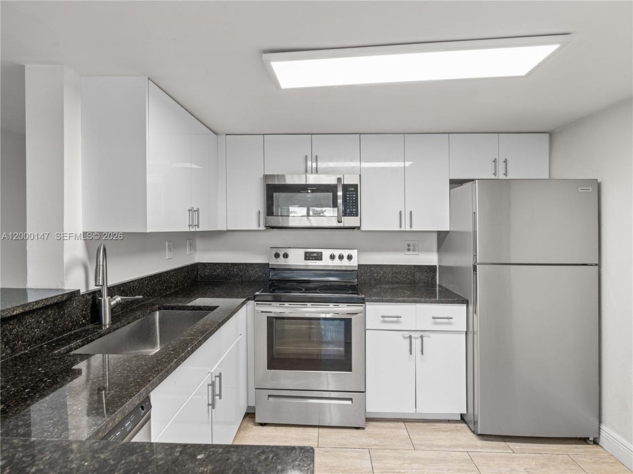 9821 Nob Hill Ct, Unit 9821, Sunrise, FL 33351 Photo