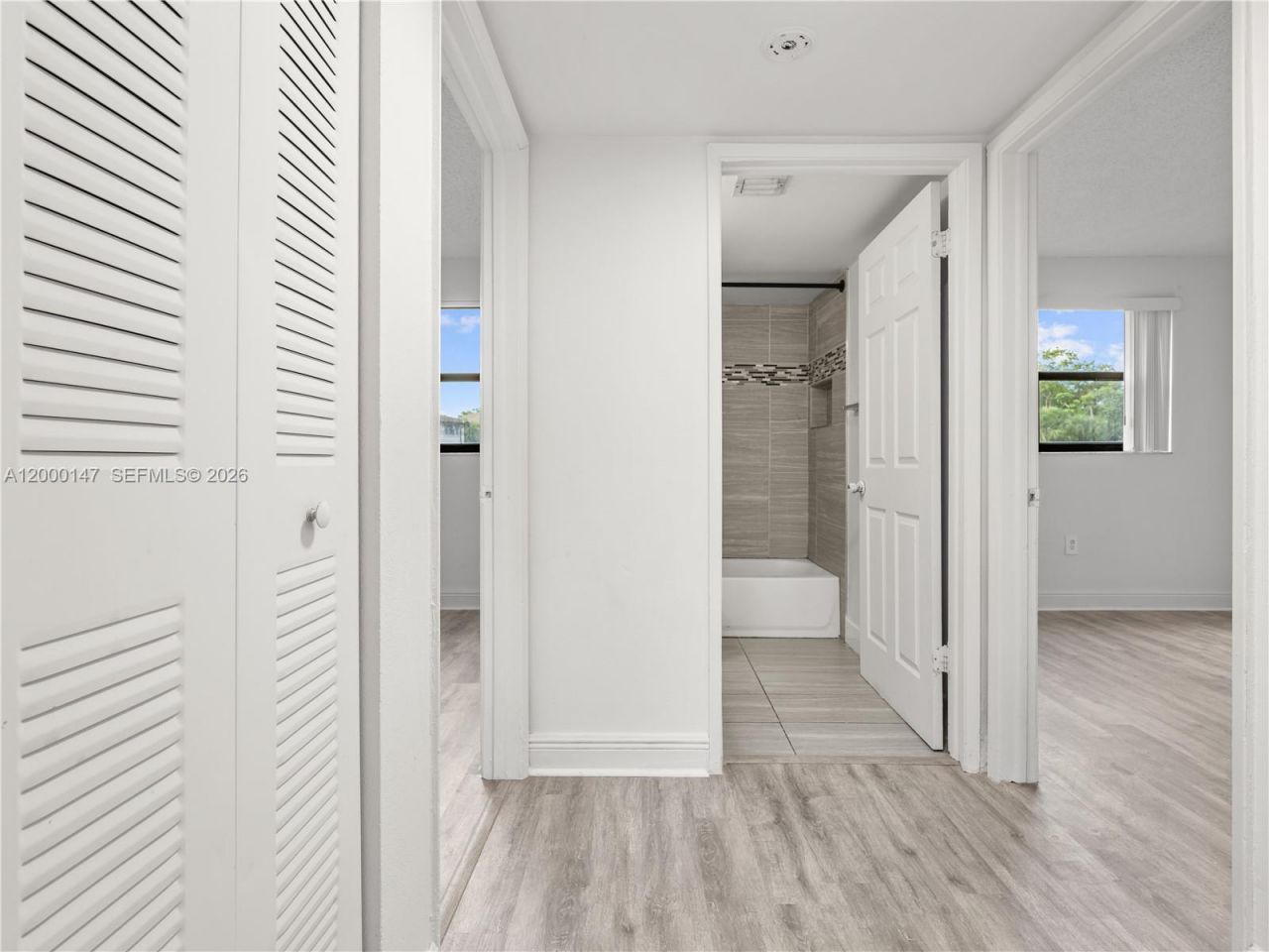 9821 Nob Hill Ct, Unit 9821, Sunrise, FL 33351 Photo