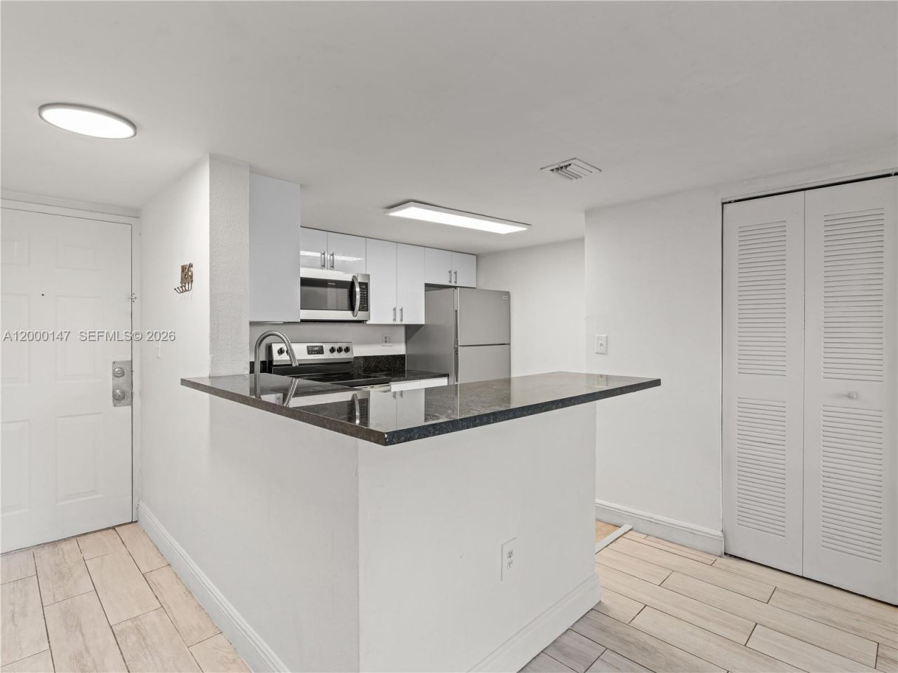 9821 Nob Hill Ct, Unit 9821, Sunrise, FL 33351 Photo