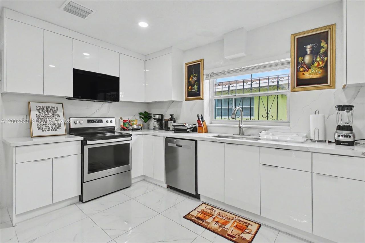 2145 NW 133rd St, Unit 2145, Miami, FL 33167 Photo