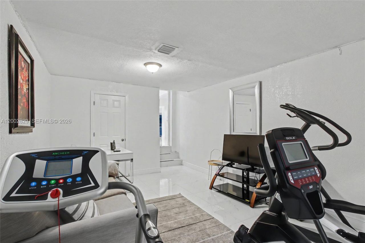 2145 NW 133rd St, Unit 2145, Miami, FL 33167 Photo