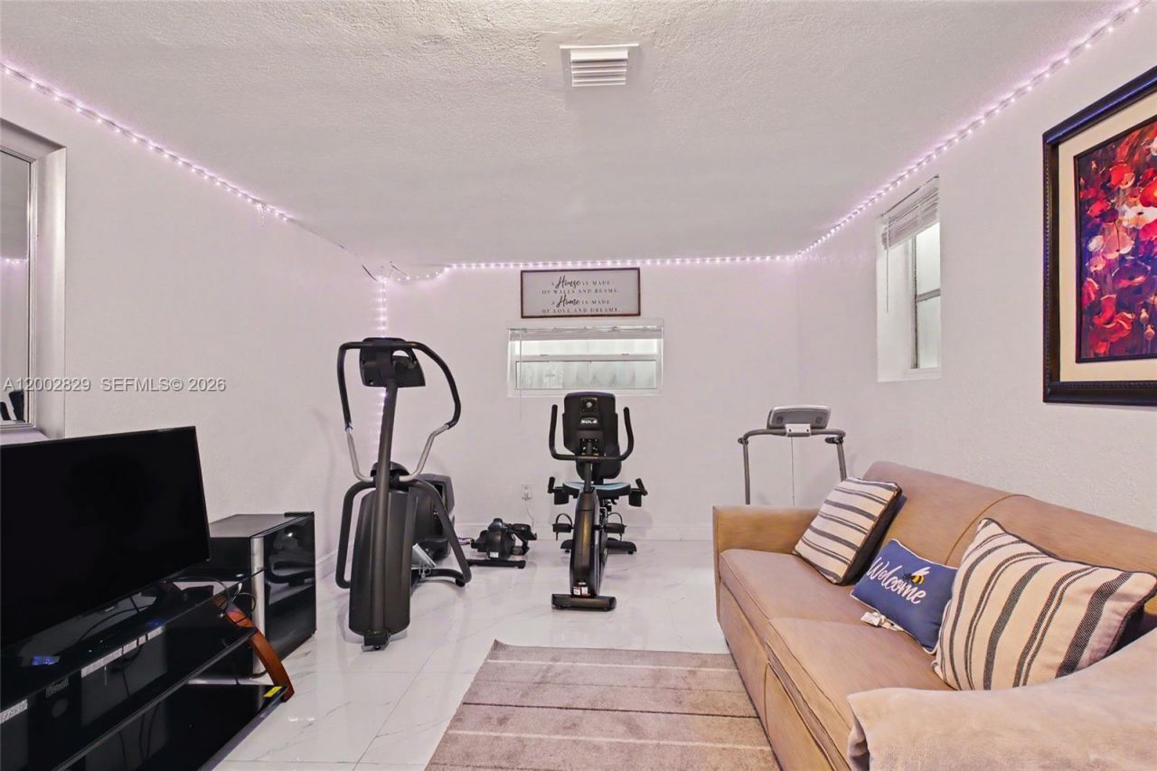 2145 NW 133rd St, Unit 2145, Miami, FL 33167 Photo
