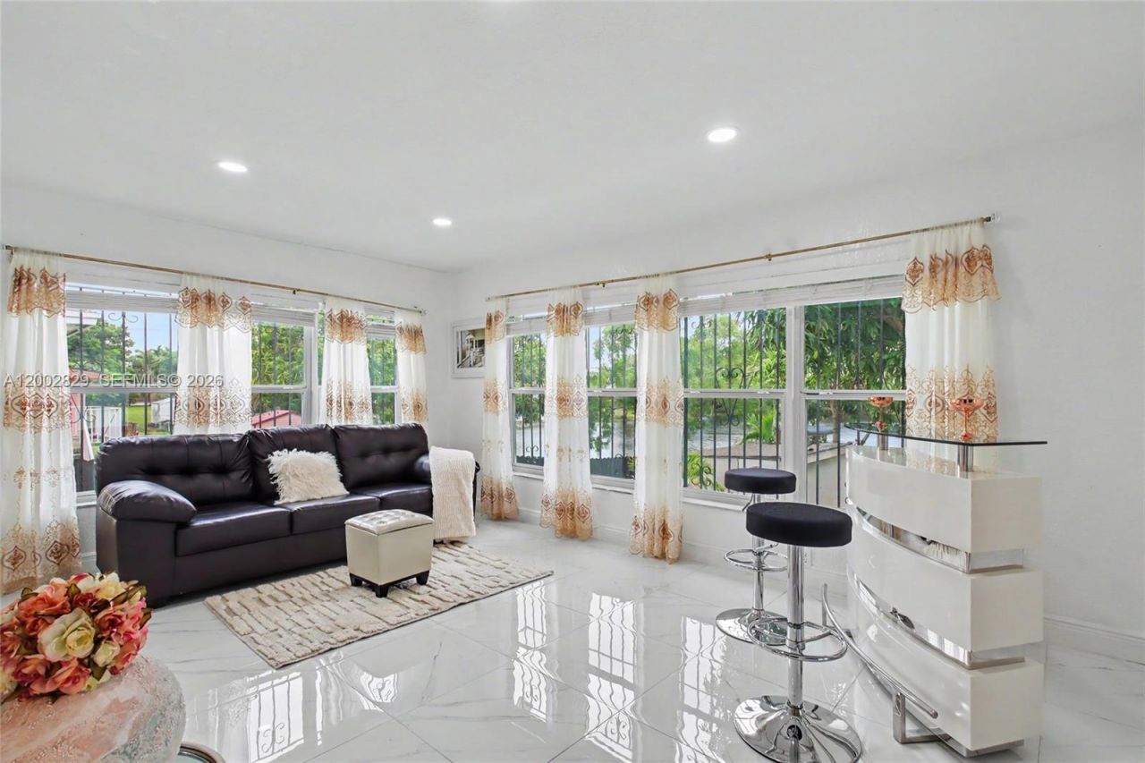 2145 NW 133rd St, Unit 2145, Miami, FL 33167 Photo