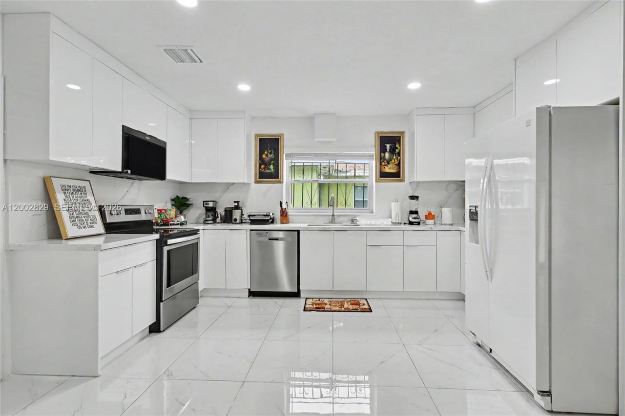 2145 NW 133rd St, Unit 2145, Miami, FL 33167 Photo