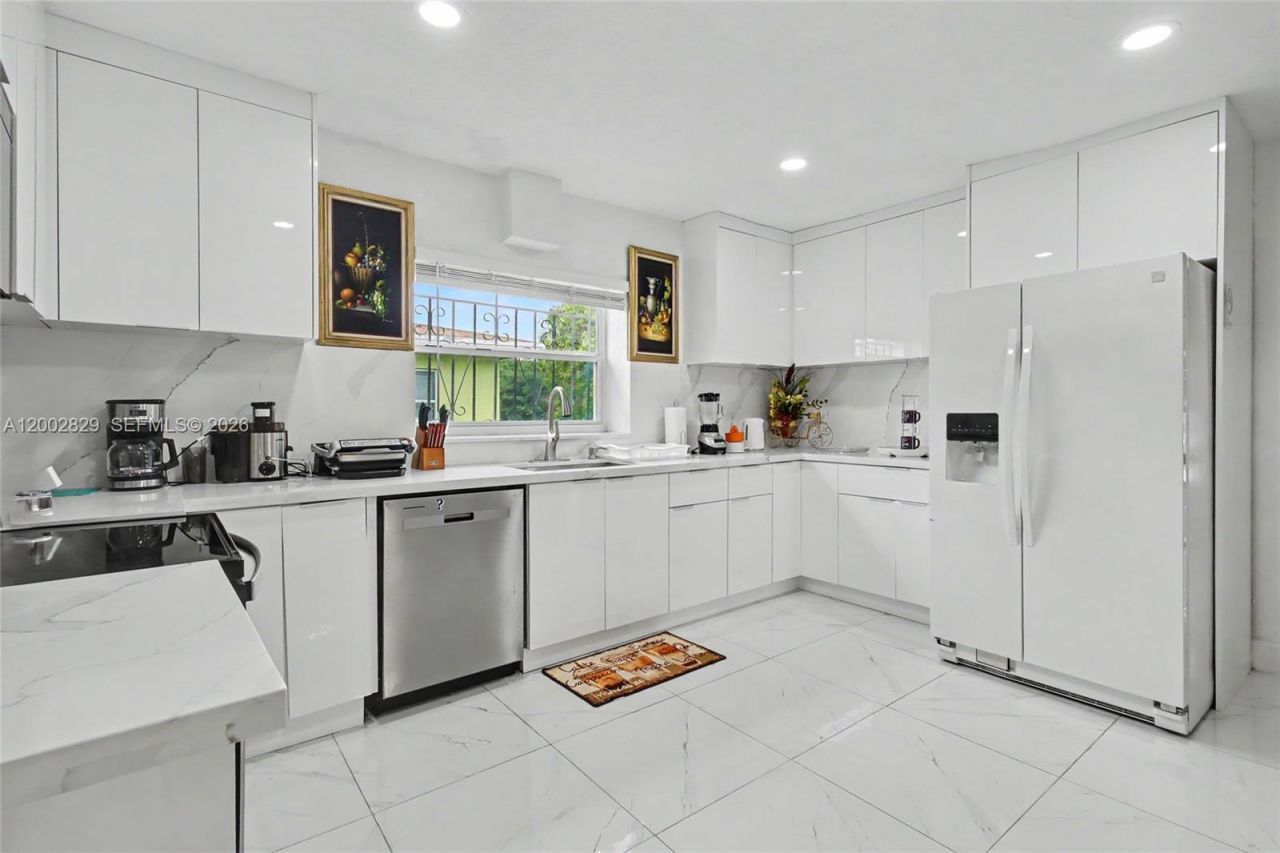 2145 NW 133rd St, Unit 2145, Miami, FL 33167 Photo