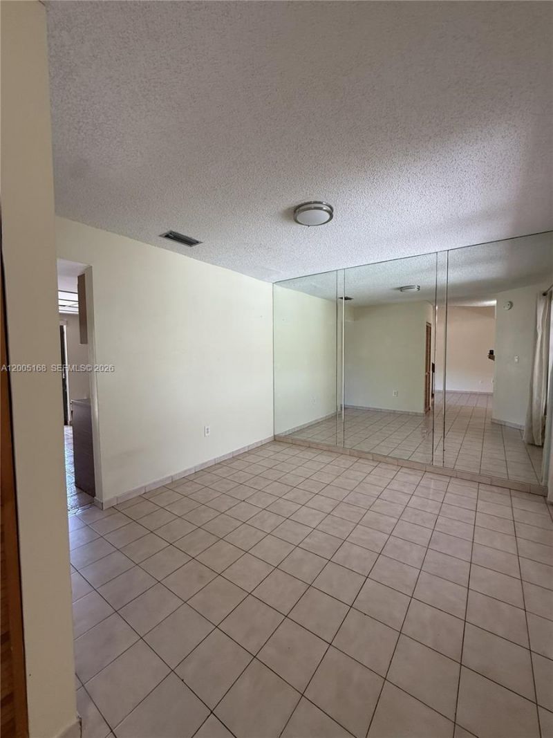 12345 SW 94th Ter, Miami, FL 33186 Photo