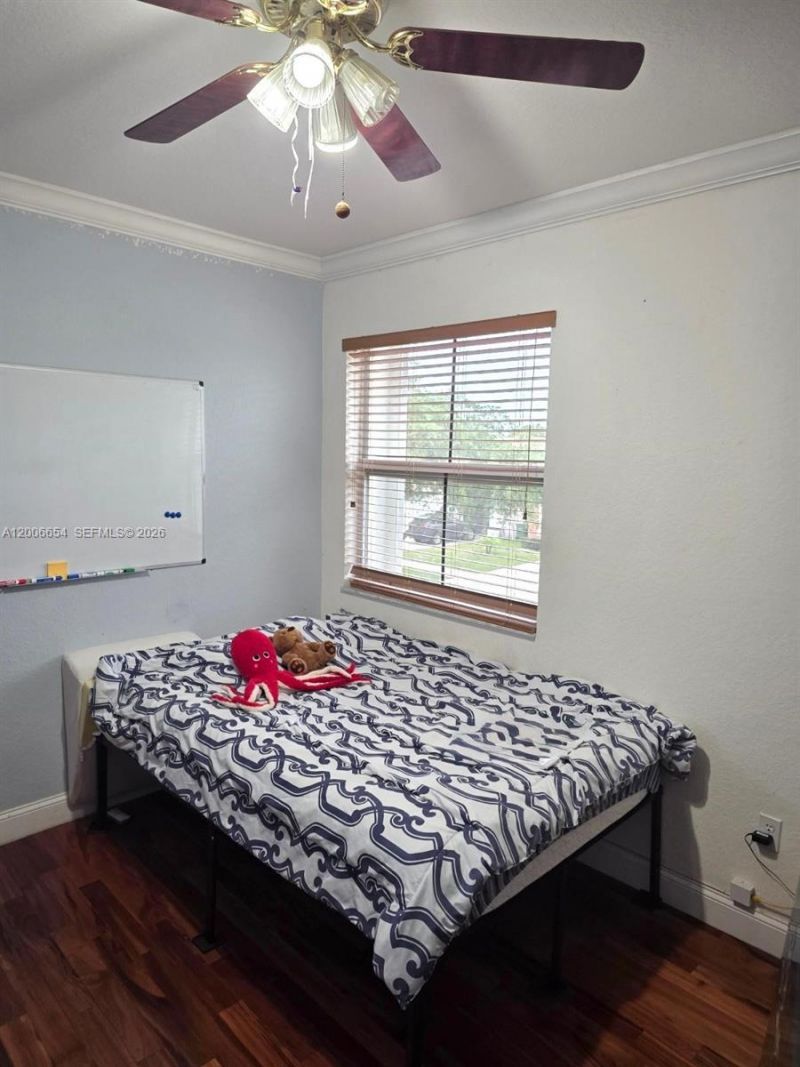 1889 SE 14th St , Homestead, FL 33035 Photo
