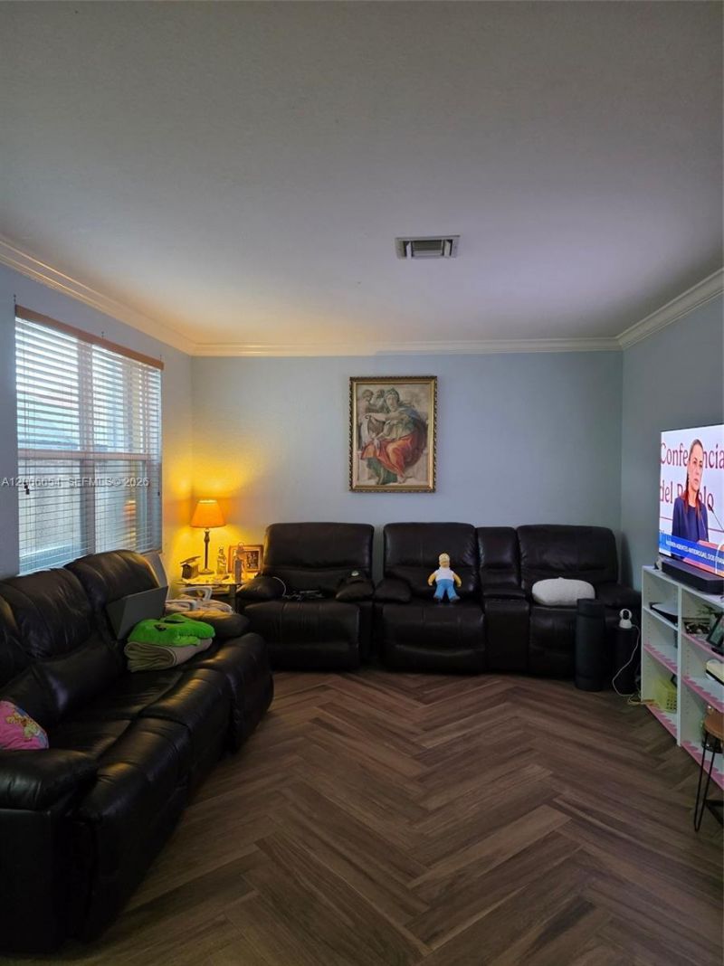 1889 SE 14th St , Homestead, FL 33035 Photo