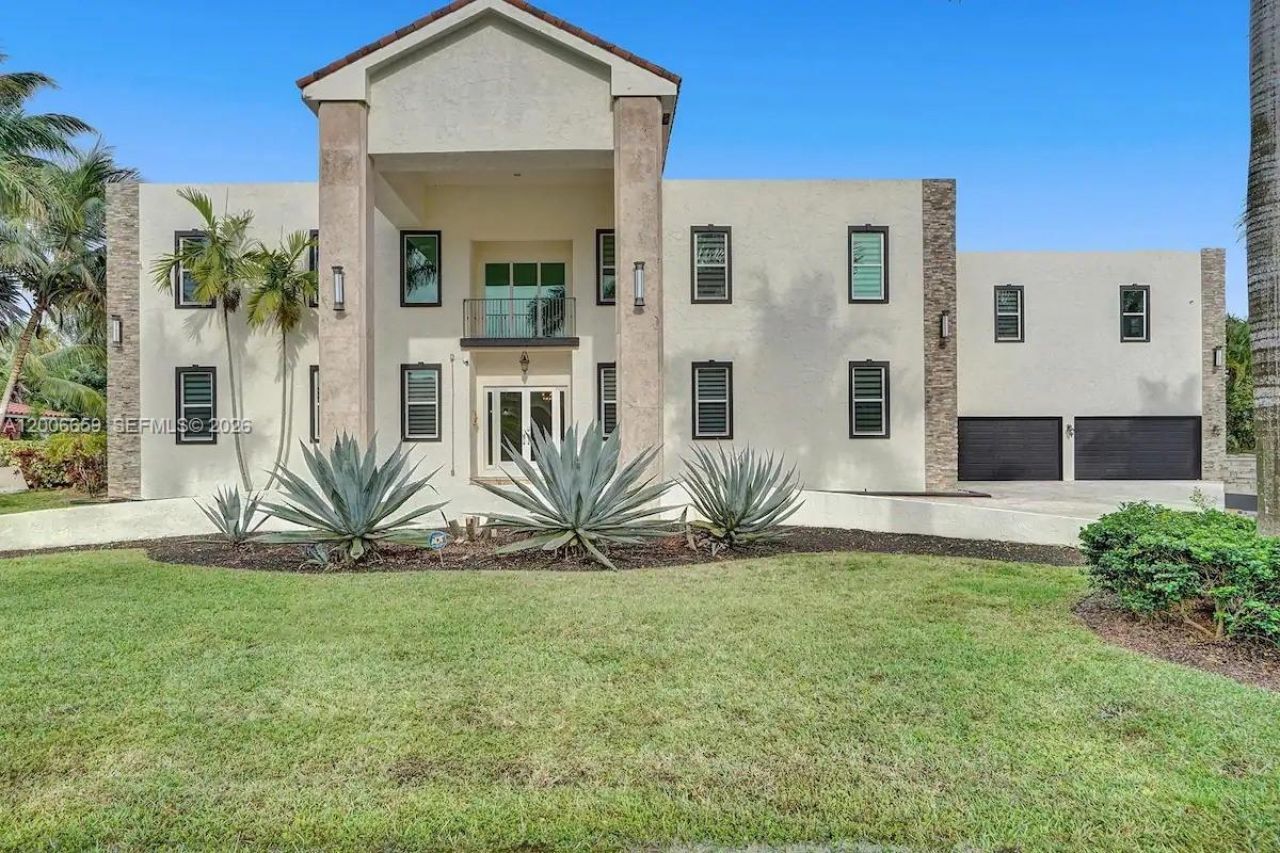 1430 NW 114th Ave, Plantation, FL 33323 Photo