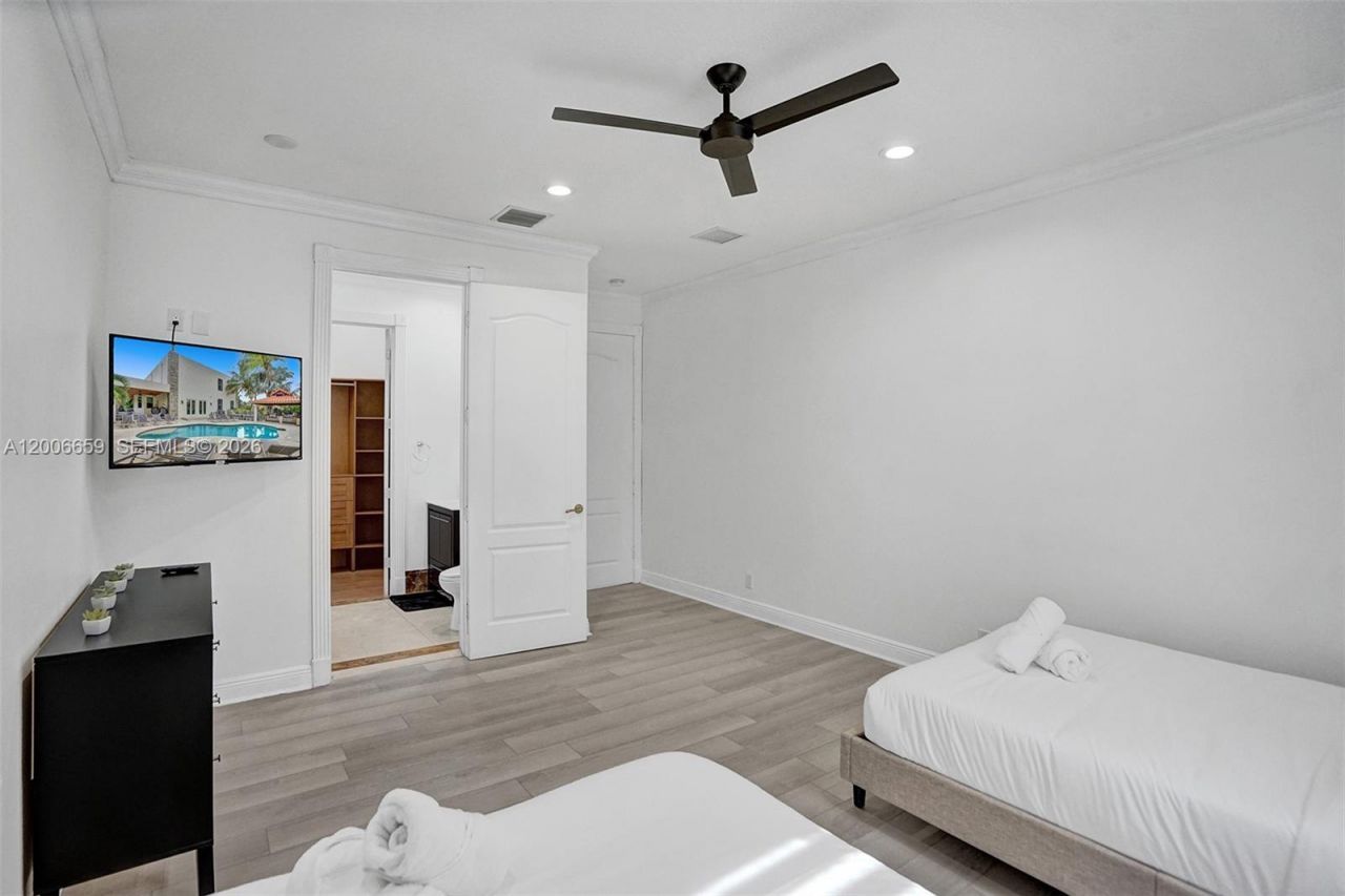 1430 NW 114th Ave , Plantation, FL 33323 Photo