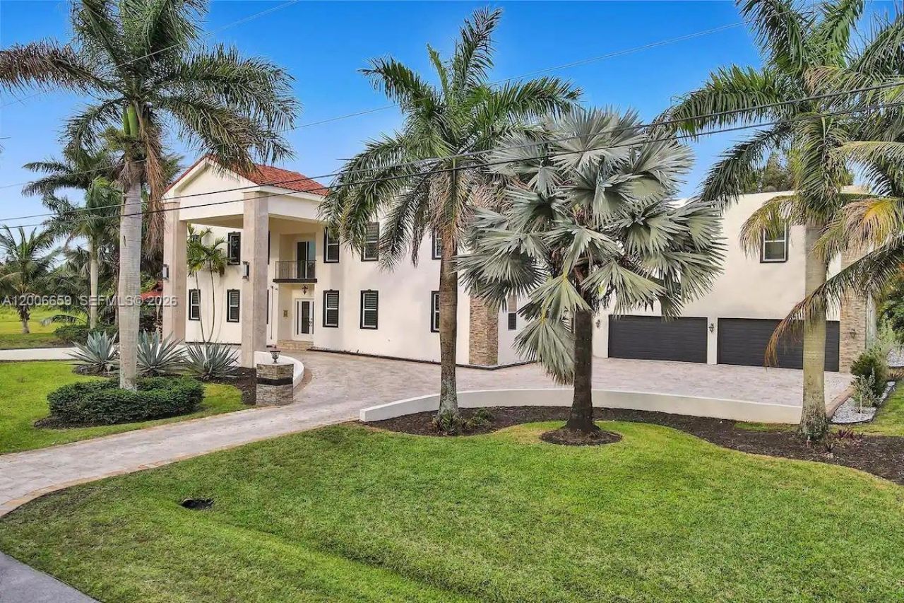 1430 NW 114th Ave, Plantation, FL 33323 Photo