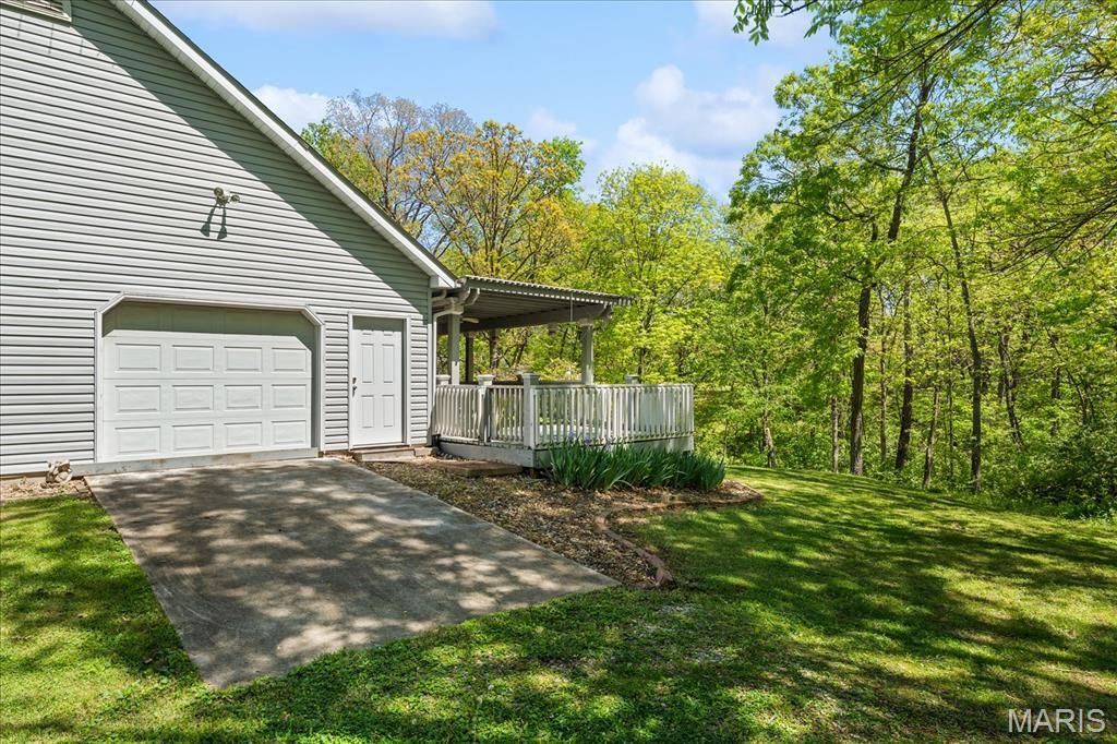 12532 Tree Line Drive, Highland, IL 62249 Main Photo
