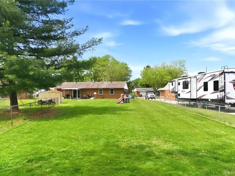 444 Scarborough Court, New Lebanon, OH 45345 Photo 31