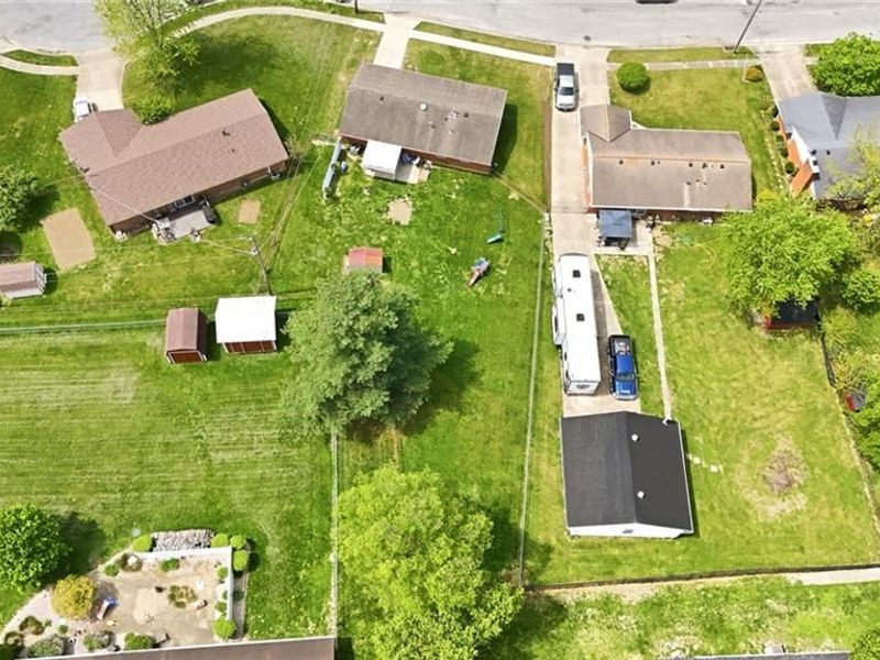 444 Scarborough Court, New Lebanon, OH 45345 Photo 35