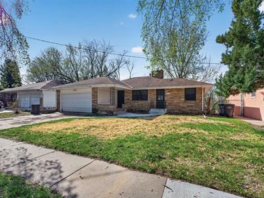 709 E 61st Street, Minneapolis, MN 55417